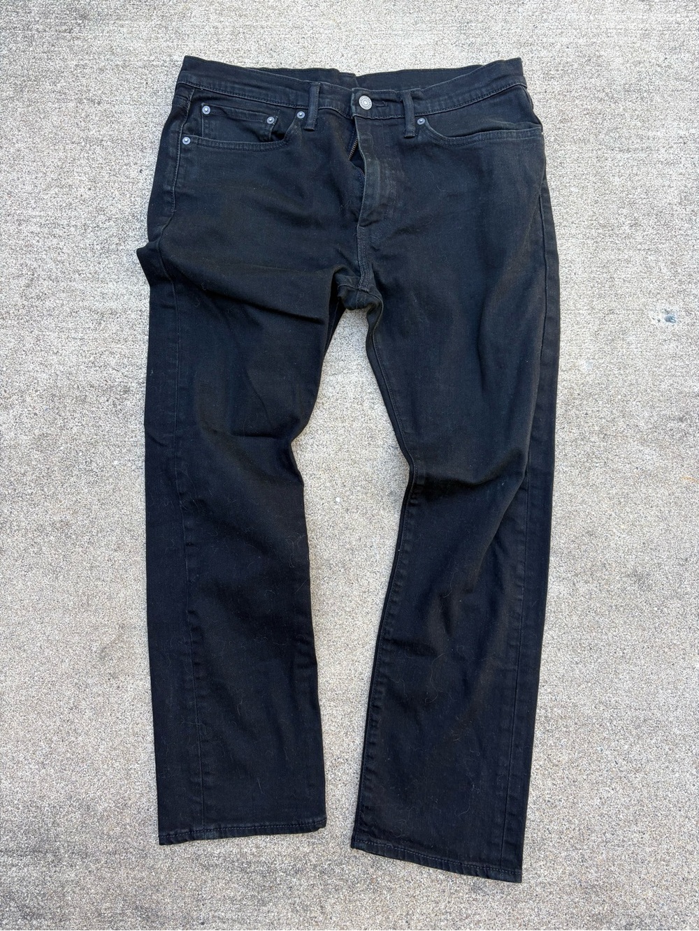 Levi’s Men's Black Straight-Leg Jeans - Classic Everyday Style
